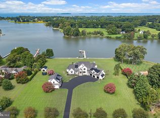 2452 Bennett Point Rd, Queenstown, MD 21658