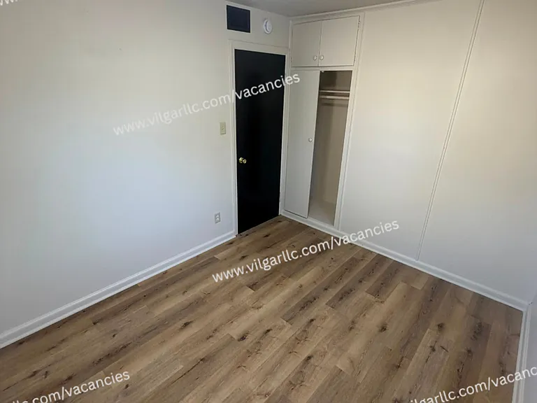 727 Mount St — Photo 20