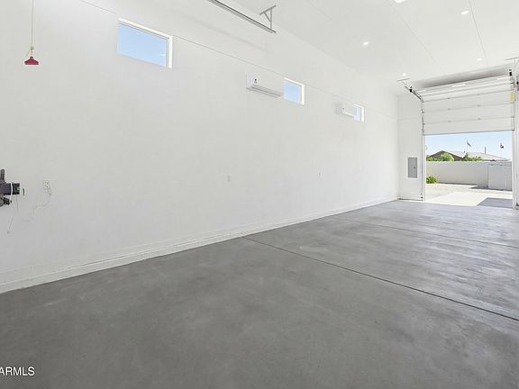4th image of 17598 W CHAMA Drive