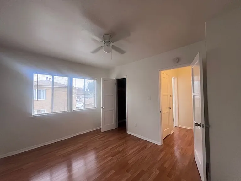4419 N Bellflower Blvd — Photo 6