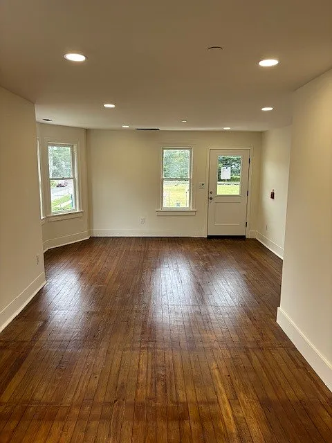 322 White Horse Pike — Photo 4