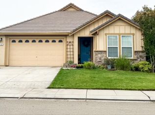 1747 Dalia Ln, Manteca, CA 95337