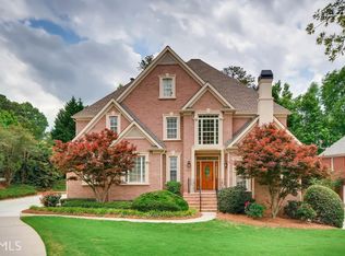 4500 Lakefield Bnd #1, Berkeley Lake, GA 30096