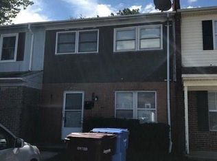 1004 Castle Ct, Chesapeake, VA 23323