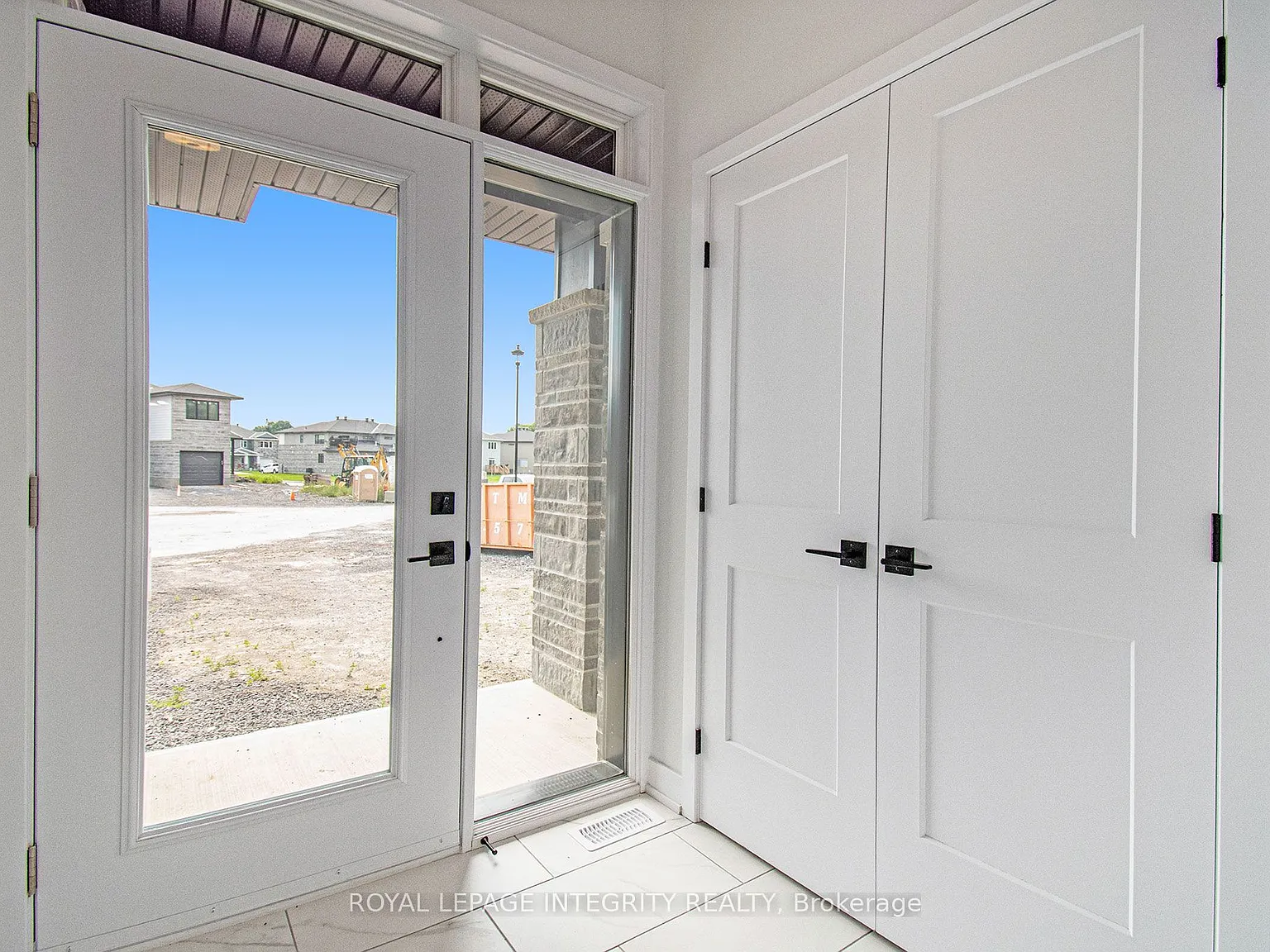 3 bed, $2,500 — Photo 3