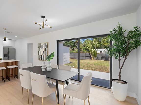 5th image of 185 NE 106th St #106