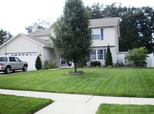 3585 Fairway Dr, Chesterton, IN 46304