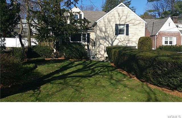 1st image of 20 Harrison Dr