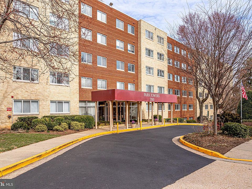 1st image of 200 N Maple Ave APT 413