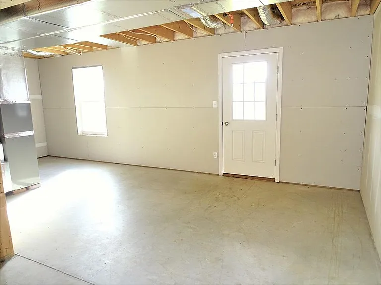126 Wheatstone Ln — Photo 18