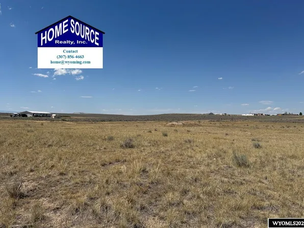 86 Prairie Breeze Rd, Riverton, WY 82501