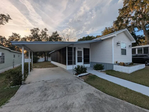 122 Oakhill View Dr, Valrico, FL 33594