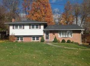 8 Old Orchard Dr, Mount Vernon, OH 43050