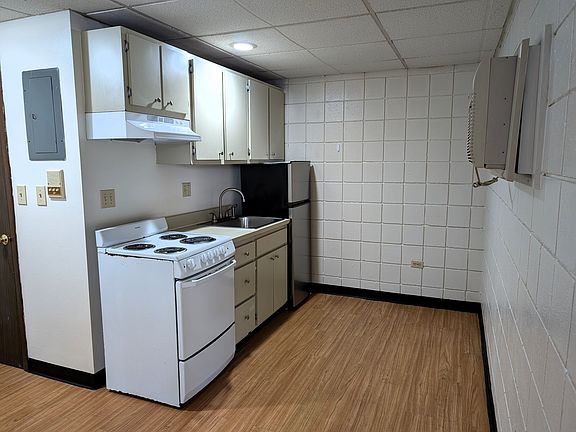 3rd image of 2668 Elmwood Ave APT 329