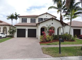 8331 NW 40th St, Hollywood, FL 33024