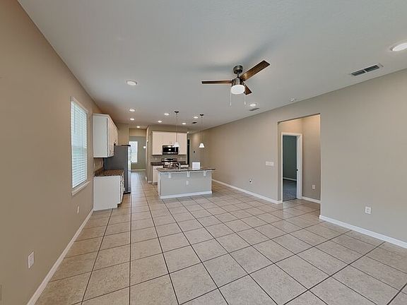5th image of 1403 Flatwood St