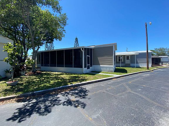 5th image of 2135 Mayfair Way Lot 27