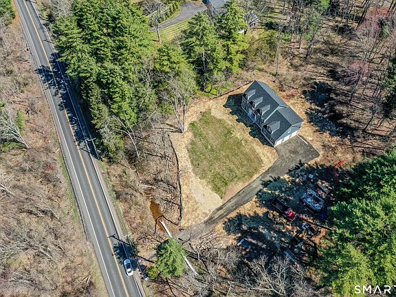 3rd image of 228 Waterville Road