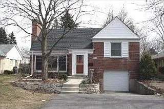 440 Highcrest Dr photo 1
