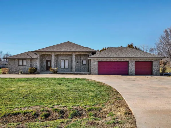 4617 SE Croco Rd, Berryton, KS 66409