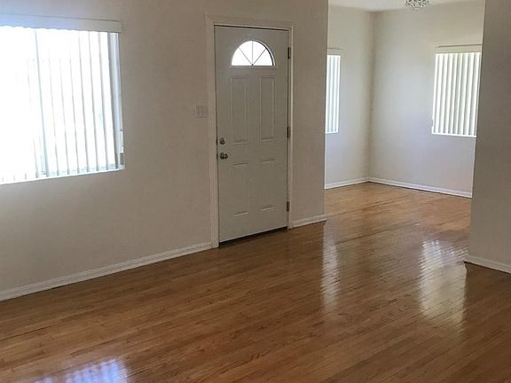 3rd image of 6952 Jellico Ave