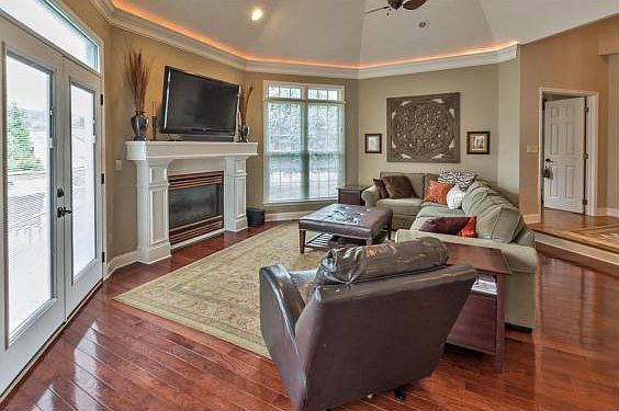 5th image of 2530 Rivermont Cir