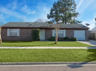 8248 Spring Lake Rd N, Jacksonville, FL 32210