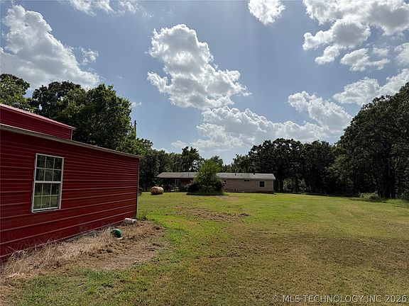 4th image of 723 Double Springs Rd