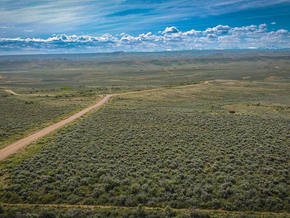 2nd image of 136 Highridge Point