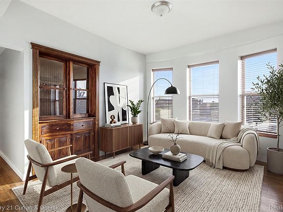 4th image of 476 Prentis St #5