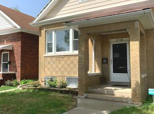 2728 East Ave, Berwyn, IL 60402