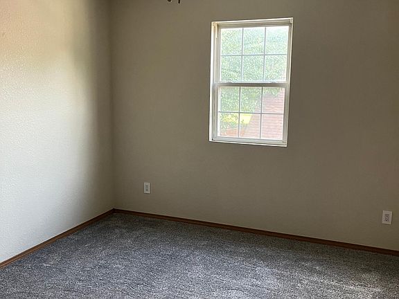 5th image of 1113 N Ada St #1115