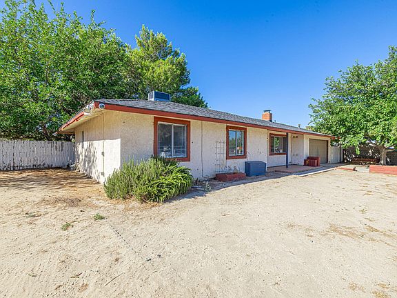 4th image of 15716 Valeport Ave