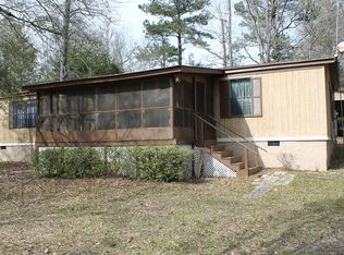 1028 Dixie Ln, Lincolnton, GA 30817