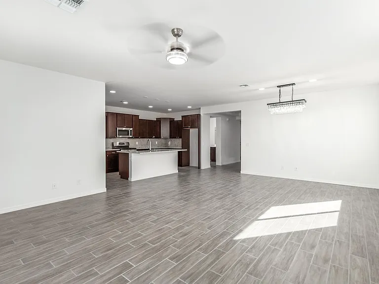 9550 E Spiral Ave — Photo 5