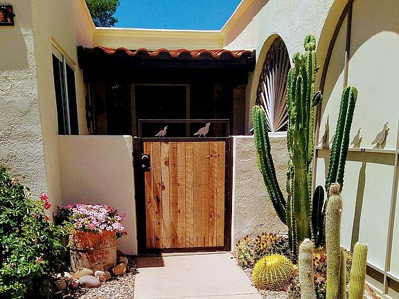 2nd image of 1017 N Paseo Iris