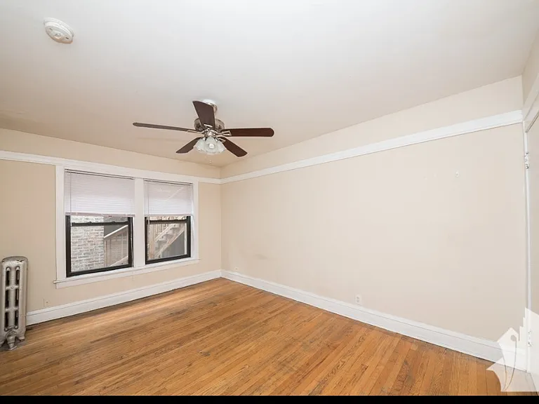 512-20 W Cornelia Ave #516207 — Photo 3