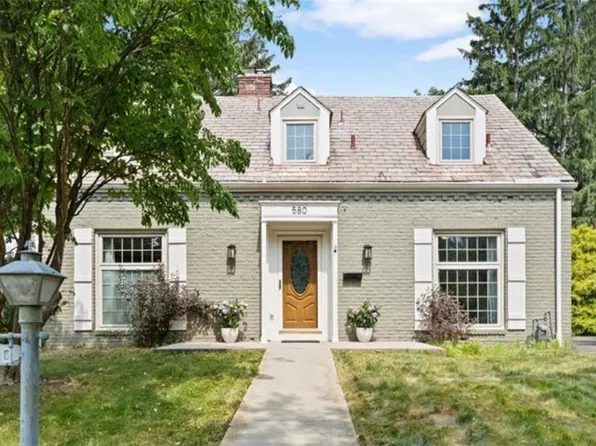 580 Kenilworth Dr, Pittsburgh, PA 15228