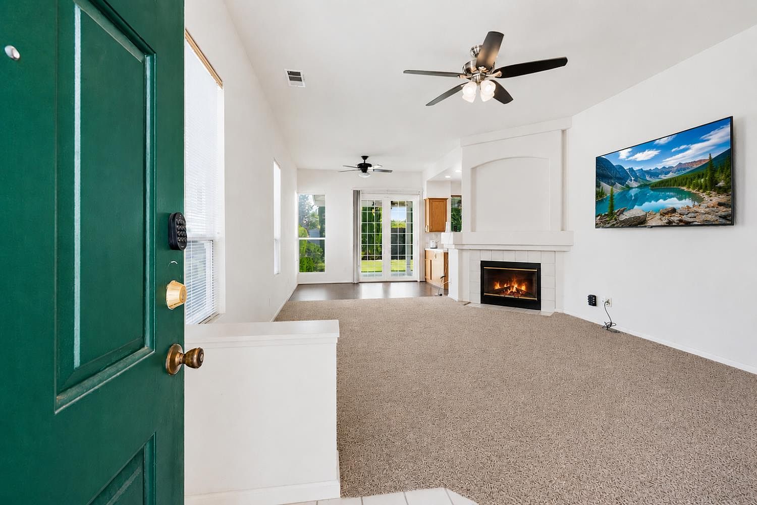 6895 Romanzo Way, Elk Grove, CA 95758 | Zillow
