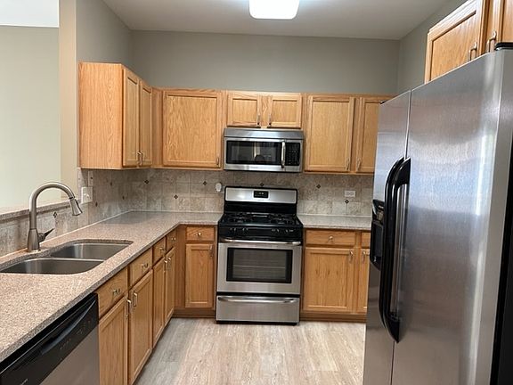 3rd image of 13458 Michigan Ave #0