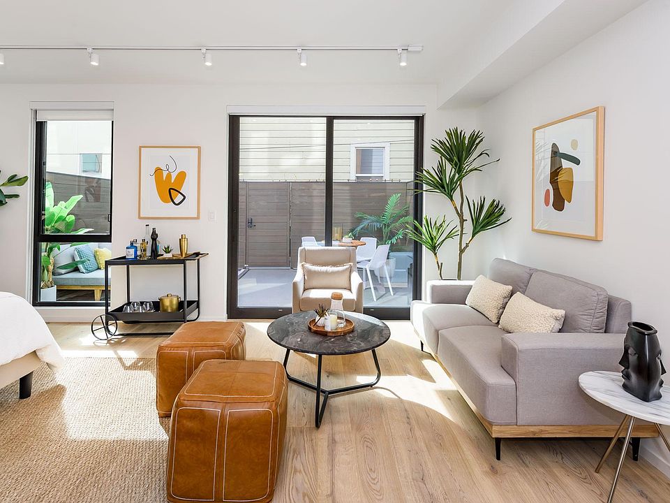 1st image of 198 Valencia St #206