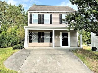 3828 Griffis Glen Dr, Raleigh, NC 27610