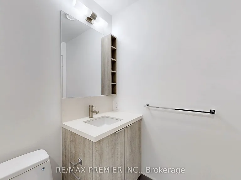 2020 Bathurst St #1116 — Photo 17