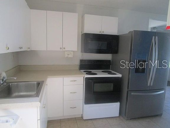 2nd image of 5204 37th St N