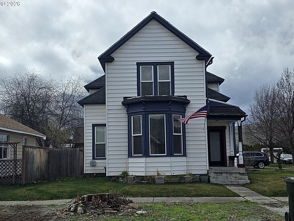 2nd image of 2239 Carter St