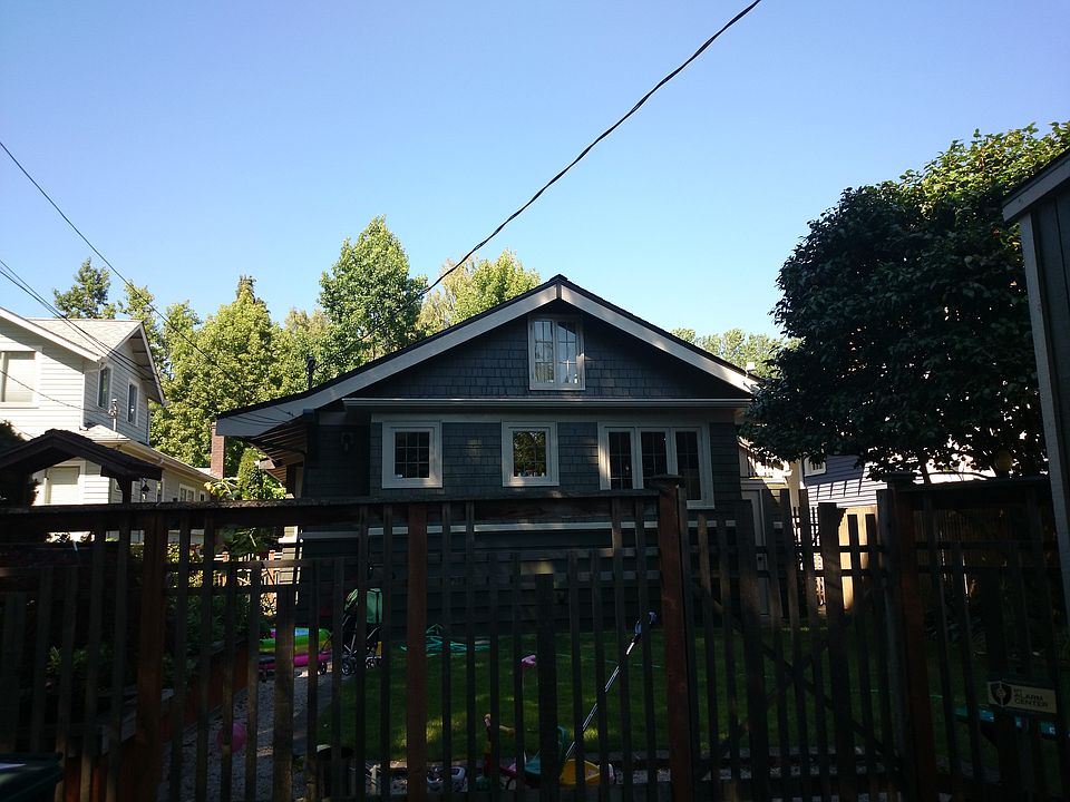 1st image of 1731 NE Naomi Pl
