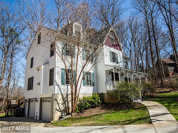 3rd image of 213 Twin Lake Dr