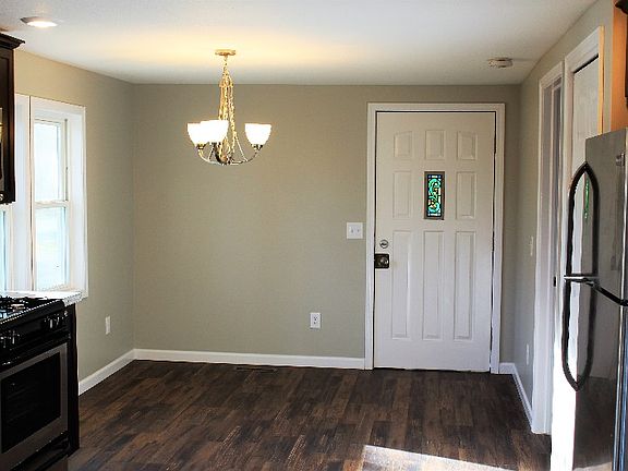 4th image of 3859 Kawkawlin River Dr