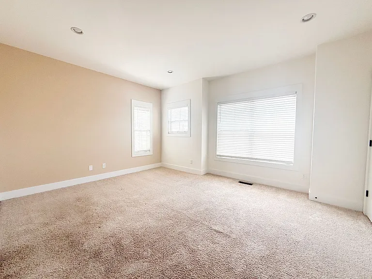 208 Allison Way — Photo 20