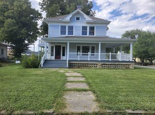 520 E 10th Ave, Winfield, KS 67156
